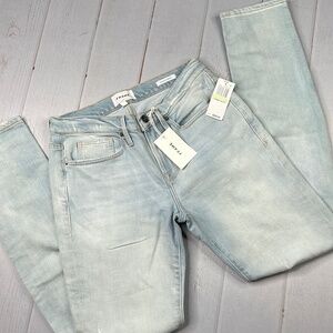NWT - Frame Distressed L'HOMME SKINNY - Size 30 x 31